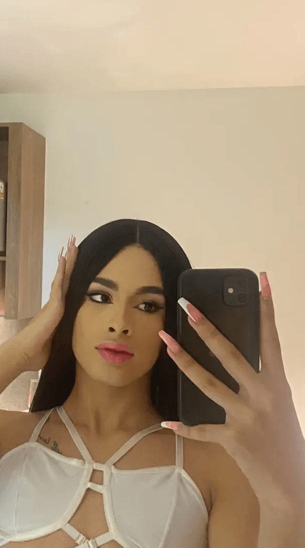 Valeria Ts - Chica prepago en Medellín #3